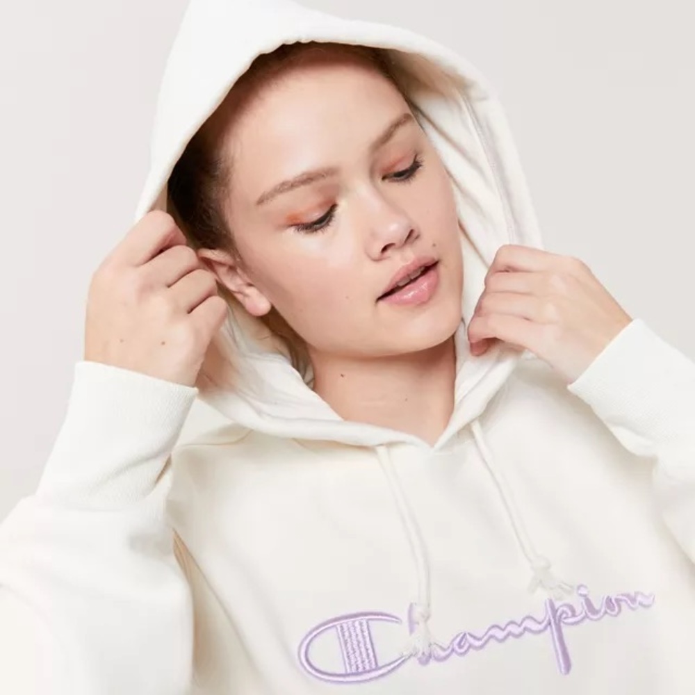 Champion UO Exclusive Reverse Weave
Boyfriend Hoodie Sweatshirt